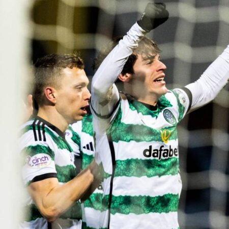 Celtic Overcome Dundee in Scottish Premiership Clash