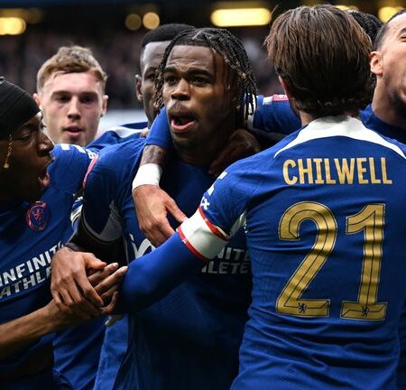 Chelsea Secures FA Cup Semi-Final Berth with Thrilling 4-2 Victory Over Leicester
